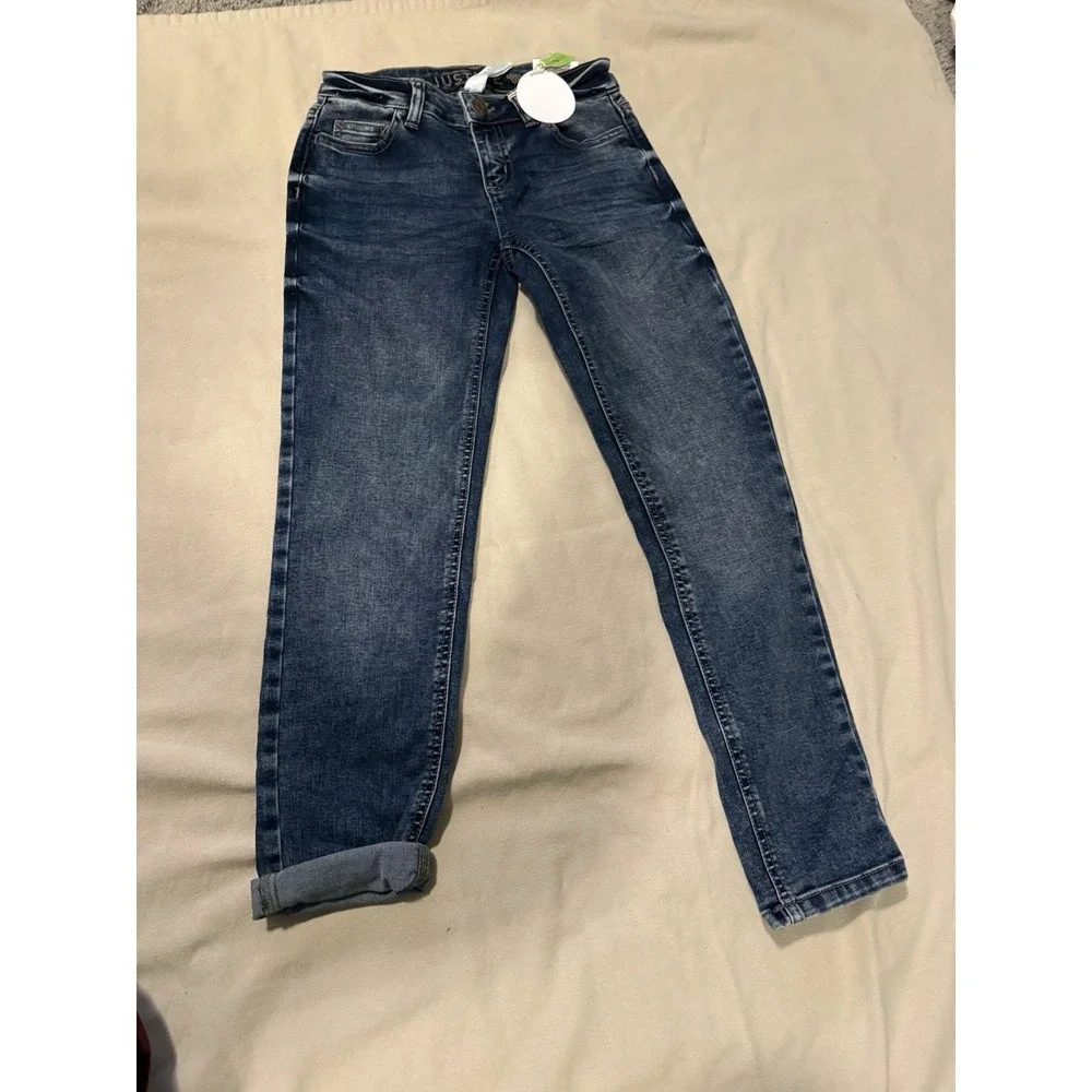 Justice NWT Girlfriend Soft Stretchy Blue Jeans Girls Sz 12 Slim